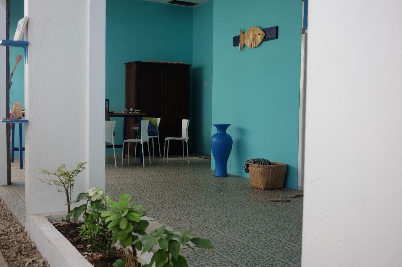 Blue Coral Homestay Karimunjawa Kültér fotó